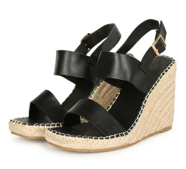 "Melanie" Black Wedges