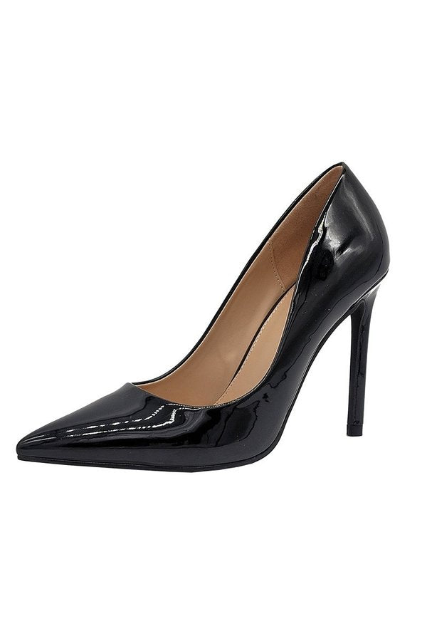 "Yael" Black Pumps