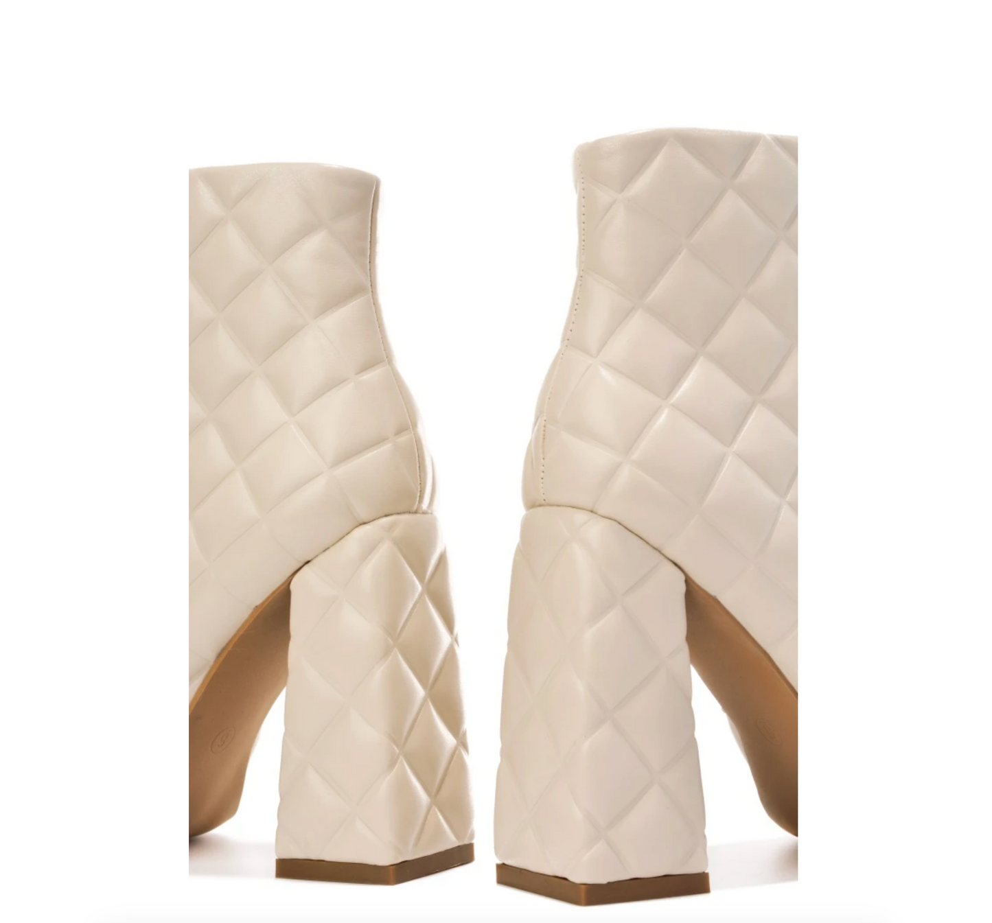 "Ava" Off White Quilted Booties