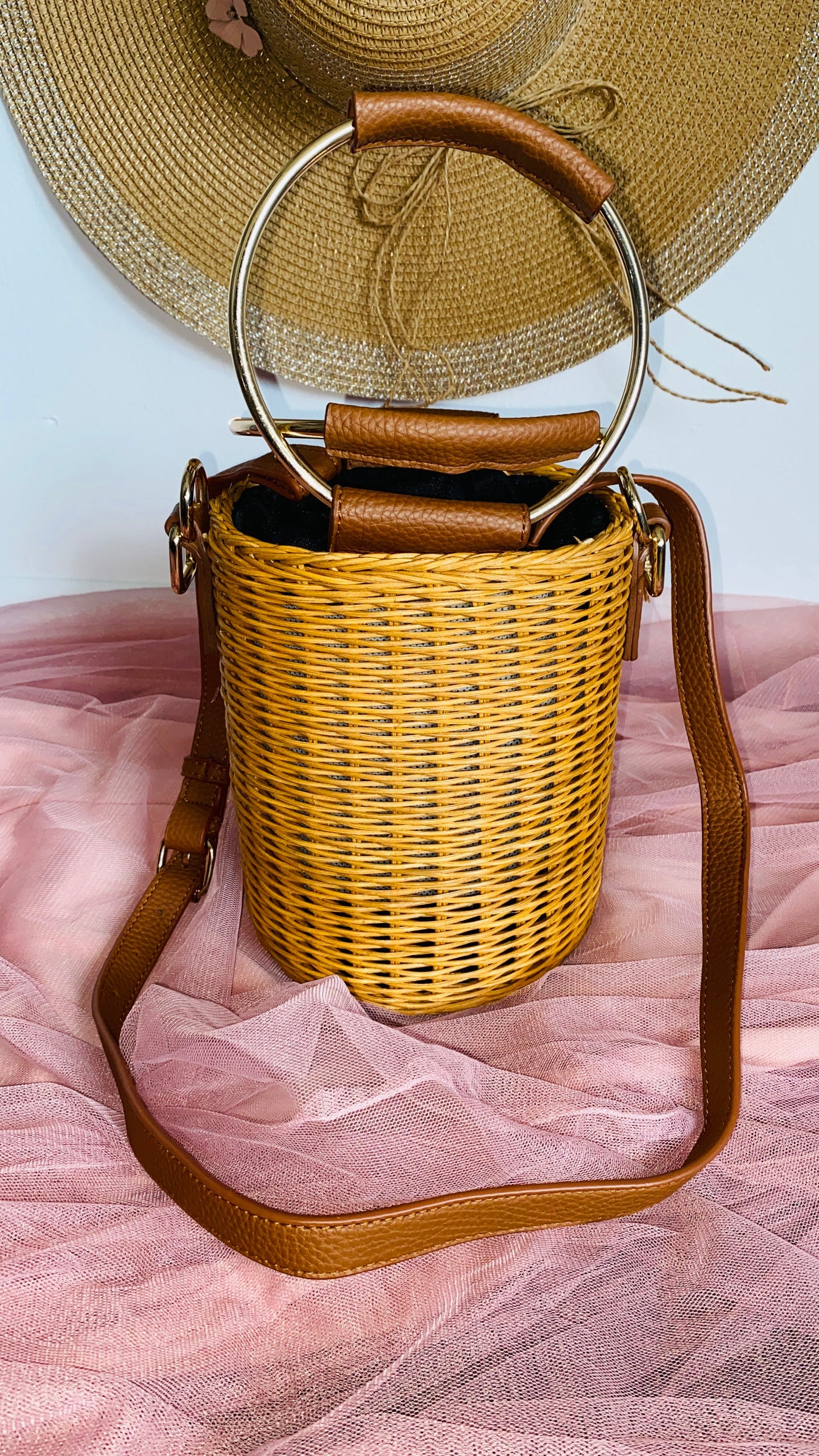 "Jada" Barrel Straw Handbag