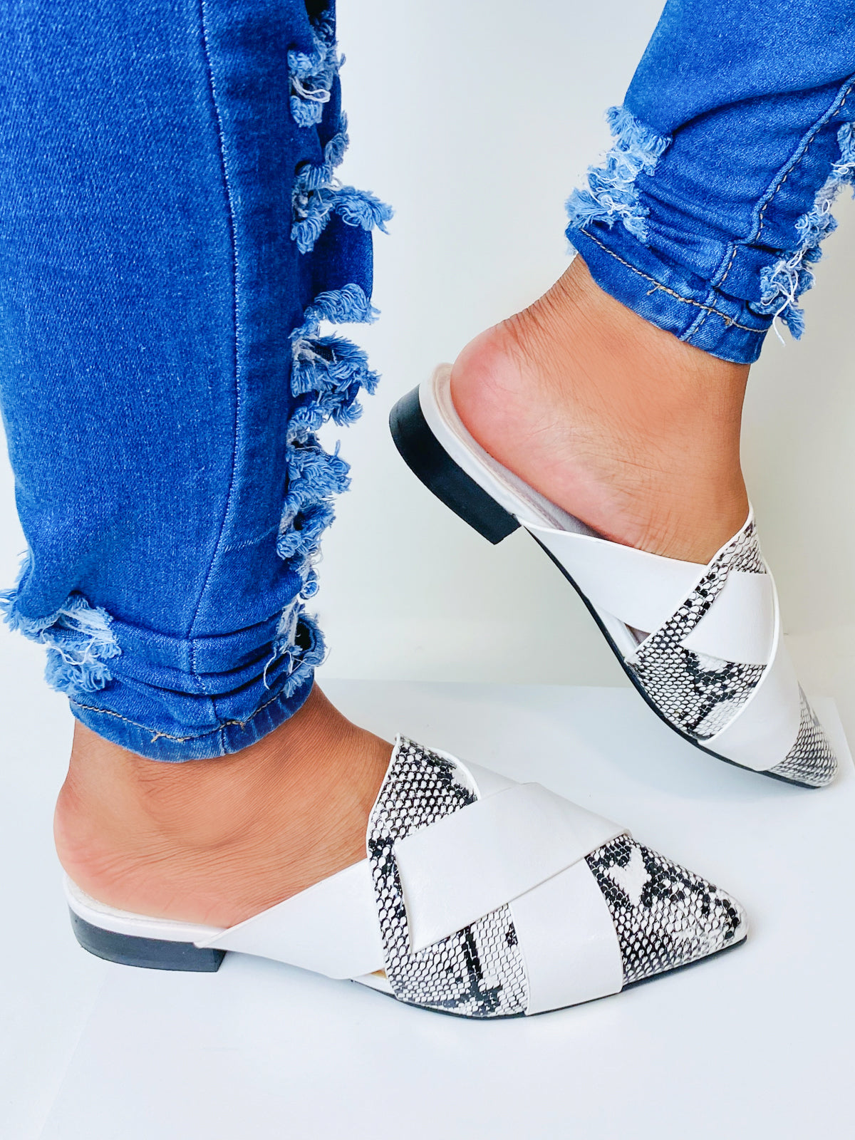 "Emma" Black and White Faux Snake Pattern Mules