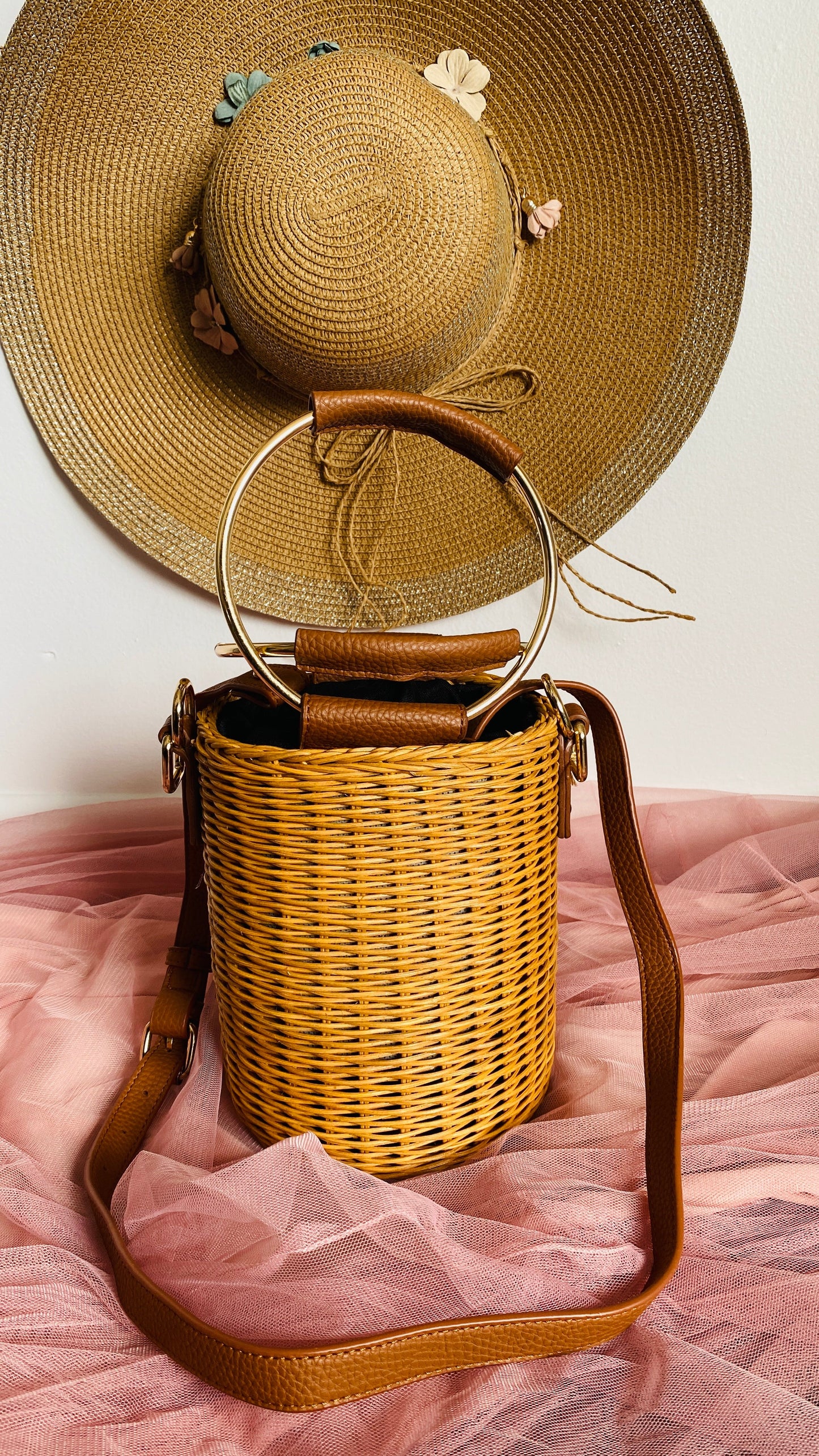 "Jada" Barrel Straw Handbag