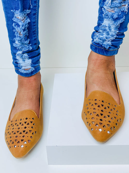 "Elle" Cutout Design Tan Flats