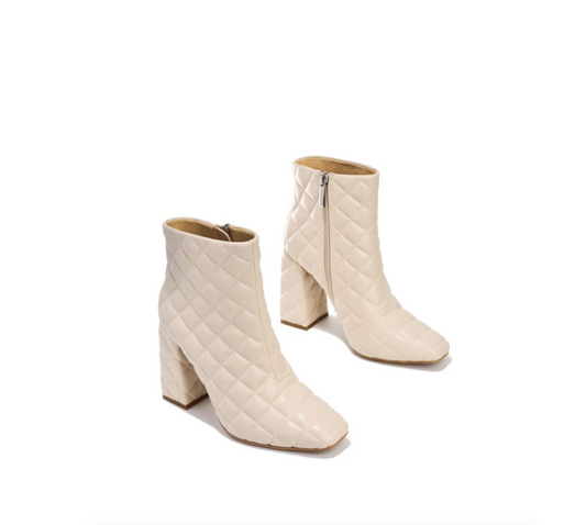 "Ava" Off White Quilted Booties
