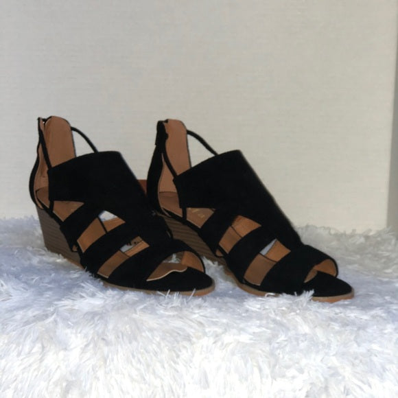 "Katie" Upper Cut Ankle wedge Sandals